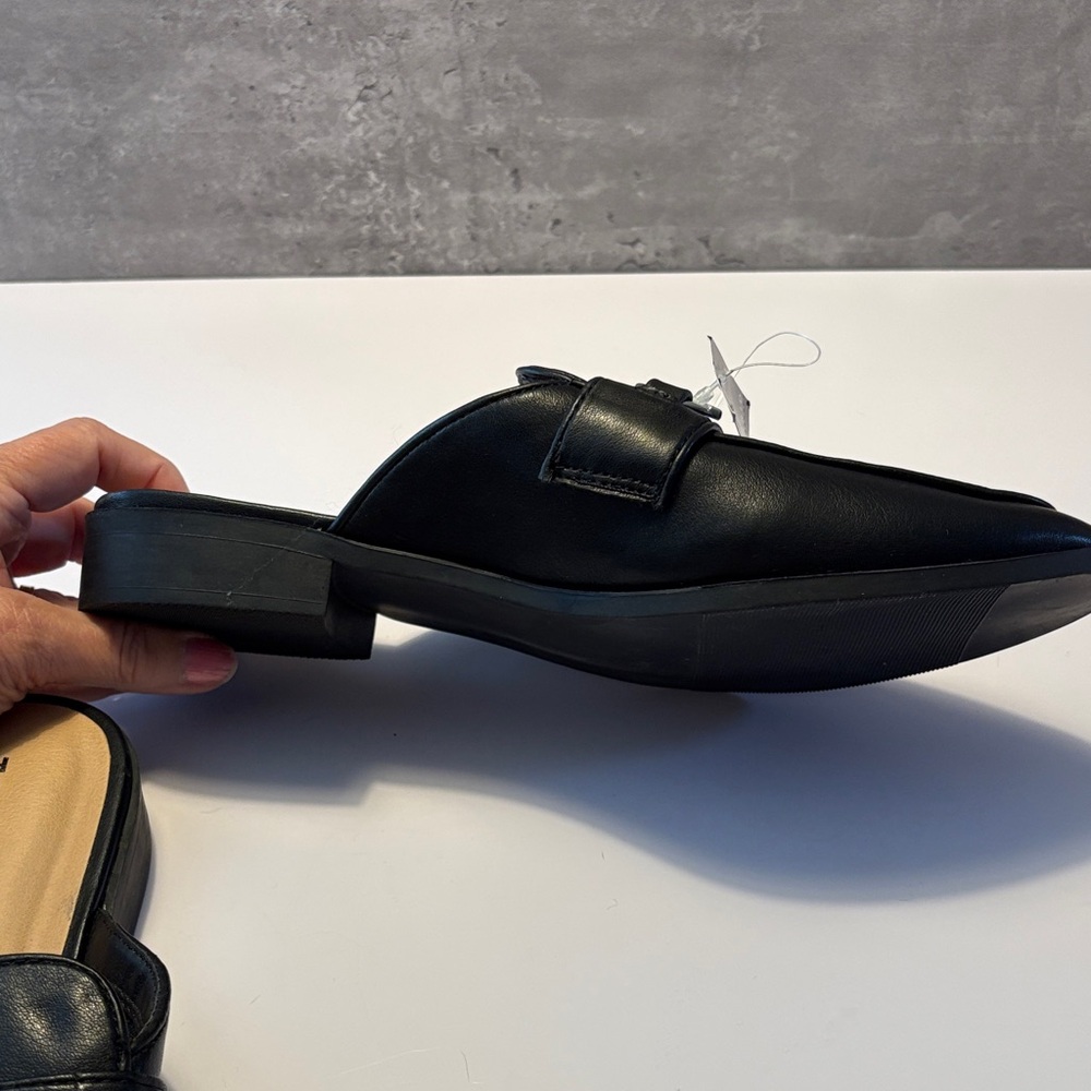 torrid size 9.5 Black Faux Leather Slip-On Mules with Silver Hardware NWT - Picture 5 of 9